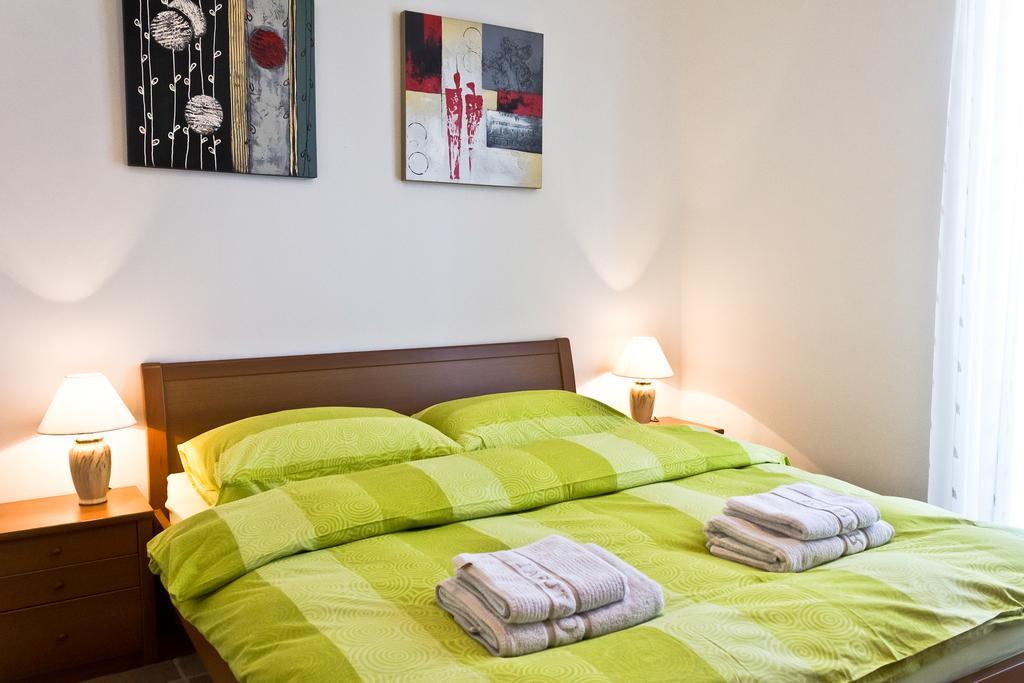 Zenta Appartement *